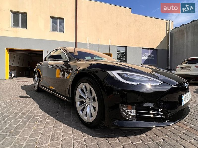 2017 Tesla Model-S, VIN 5YJSA1E2XHF191526:plate — фото 1 (autoria)
