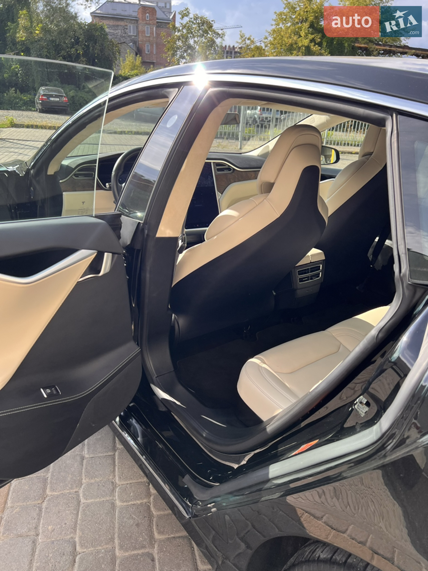 2017 Tesla Model S - мініатюра 9