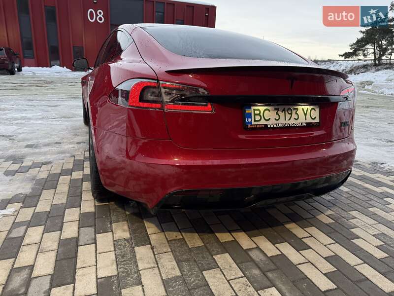 Ліфтбек Tesla Model S 2021 в Львові