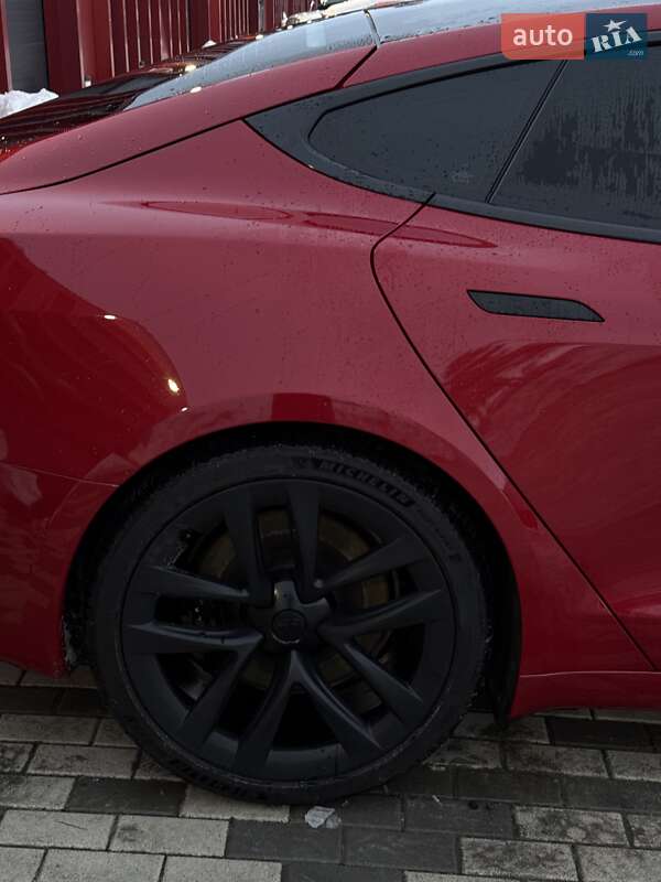 Ліфтбек Tesla Model S 2021 в Львові