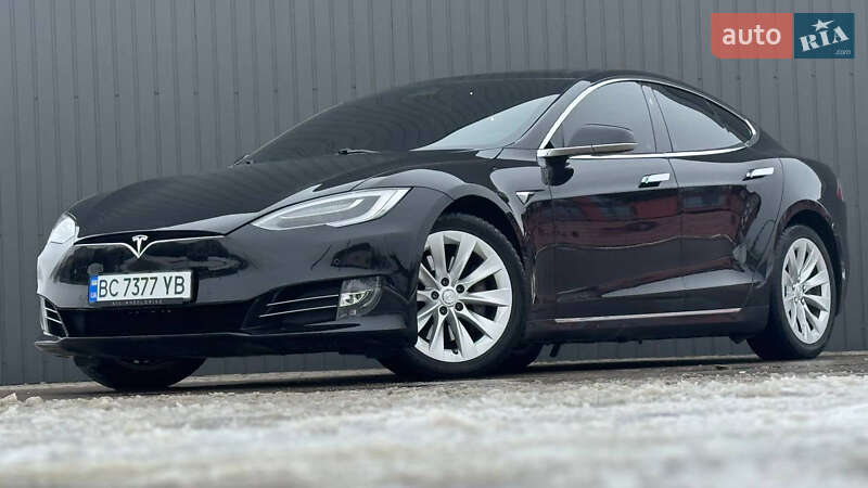 Лифтбек Tesla Model S 2017 в Трускавце фото 23 Лифтбек Tesla Model S 2017 в Трускавце