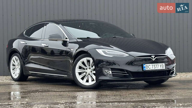 Лифтбек Tesla Model S 2017 в Трускавце фото 29 Лифтбек Tesla Model S 2017 в Трускавце