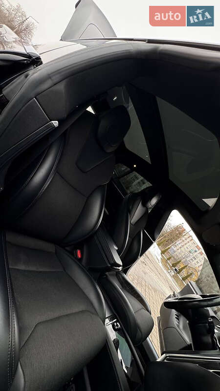 Лифтбек Tesla Model S 2017 в Трускавце фото 108 Лифтбек Tesla Model S 2017 в Трускавце