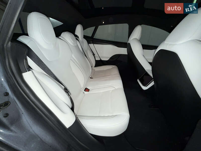 Ліфтбек Tesla Model S 2022 в Львові фото 13 Ліфтбек Tesla Model S 2022 в Львові