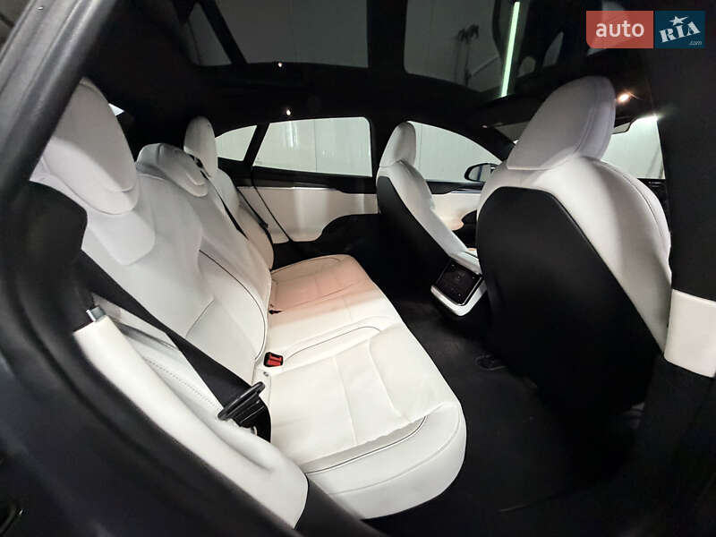 Ліфтбек Tesla Model S 2022 в Львові фото 18 Ліфтбек Tesla Model S 2022 в Львові