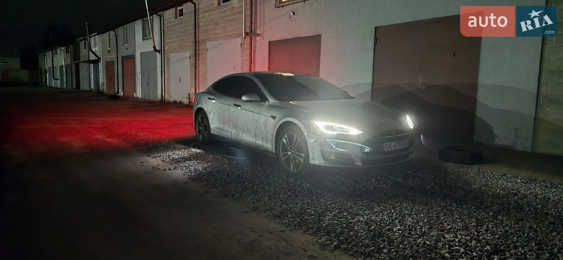 2015 Tesla Model S - мініатюра 3