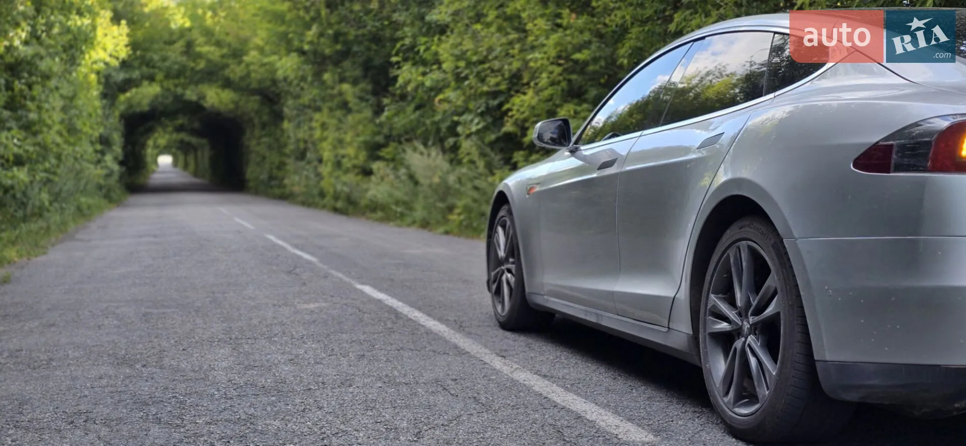 2015 Tesla Model S - мініатюра 21