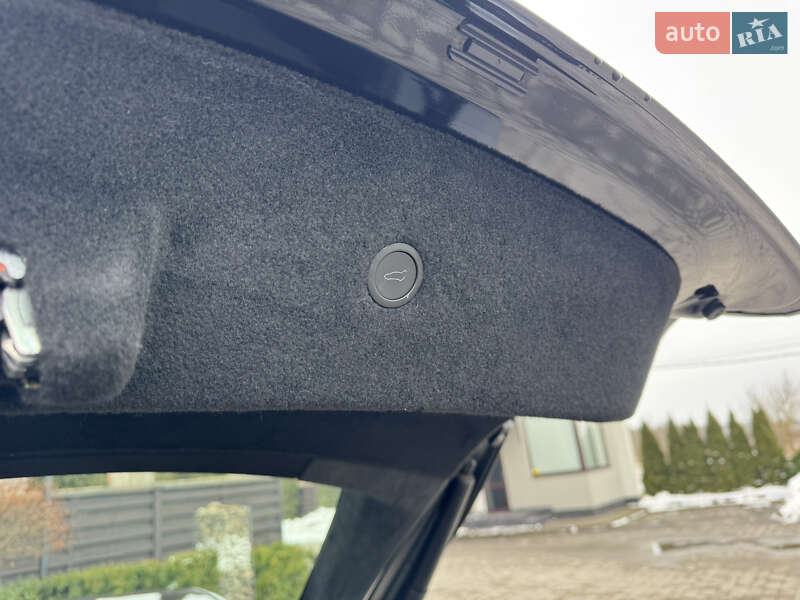 Ліфтбек Tesla Model S 2023 в Стрию фото 42 Ліфтбек Tesla Model S 2023 в Стрию