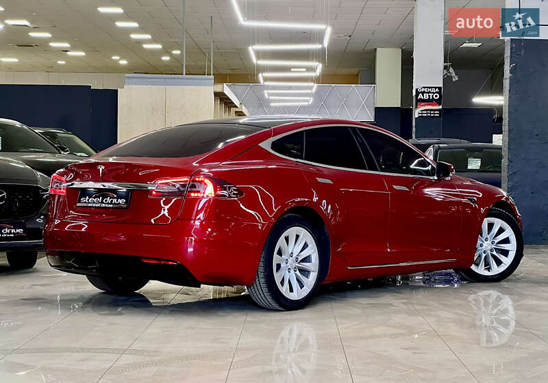 Лифтбек Tesla Model S 2019 в Николаеве фото 7 Лифтбек Tesla Model S 2019 в Николаеве