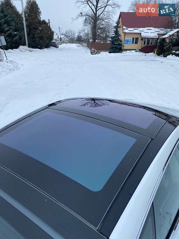 Лифтбек Tesla Model S 2013 в Ивано-Франковске