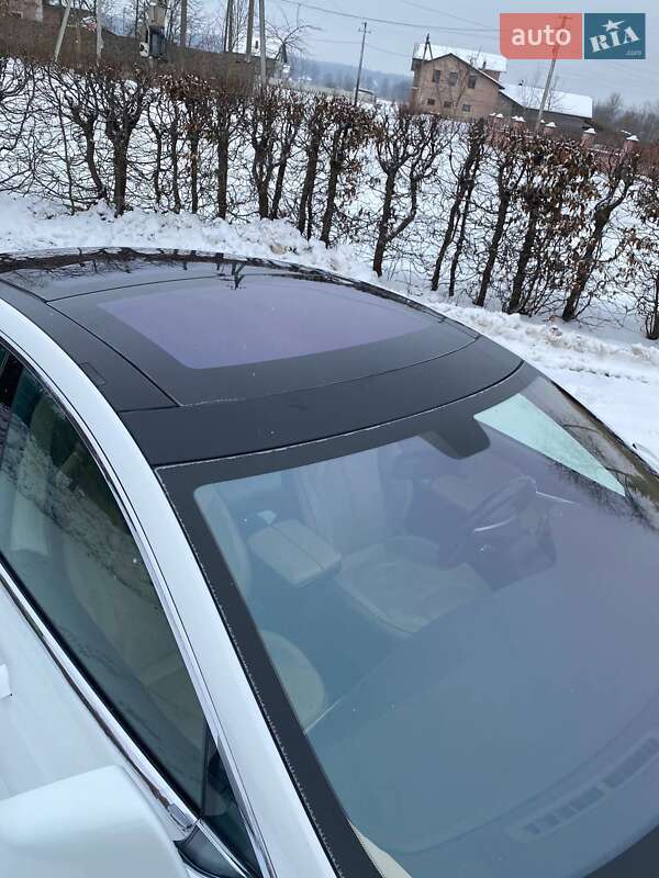 Лифтбек Tesla Model S 2013 в Ивано-Франковске