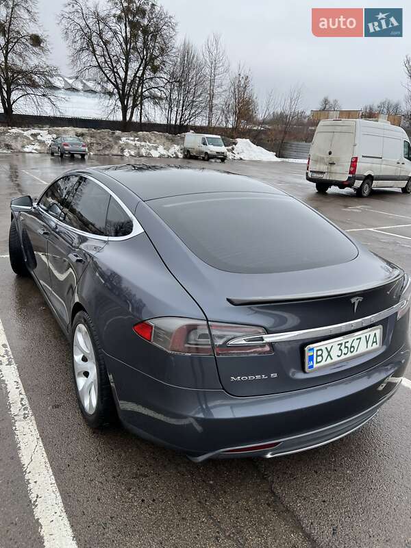 Лифтбек Tesla Model S 2014 в Ровно