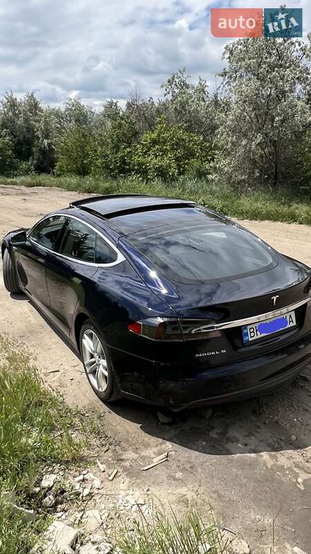 Лифтбек Tesla Model S 2014 в Одессе