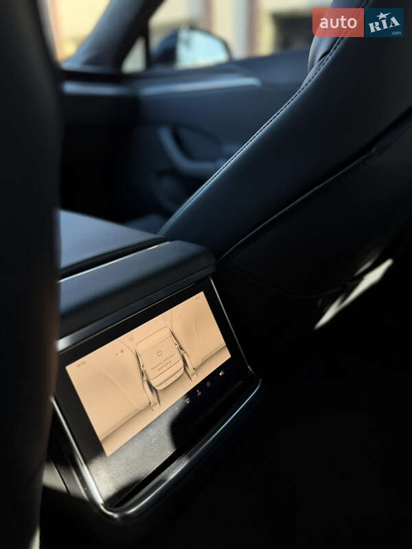 Лифтбек Tesla Model S 2022 в Львове фото 14 Лифтбек Tesla Model S 2022 в Львове