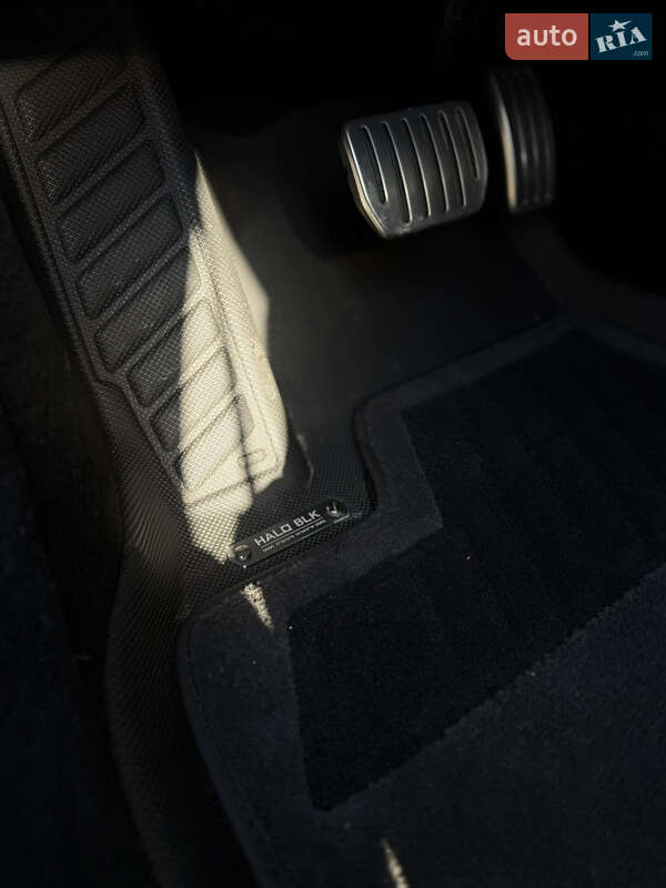 Лифтбек Tesla Model S 2022 в Львове фото 19 Лифтбек Tesla Model S 2022 в Львове