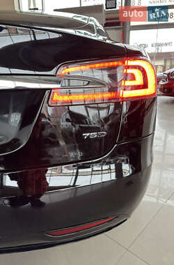 Лифтбек Tesla Model S 2018 в Одессе