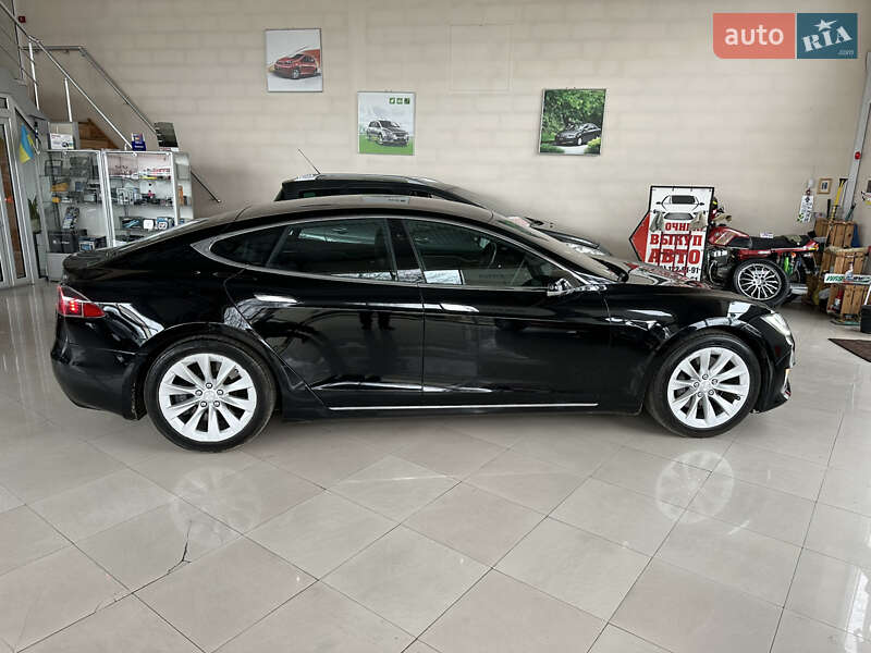 Лифтбек Tesla Model S 2018 в Одессе фото 9 Лифтбек Tesla Model S 2018 в Одессе