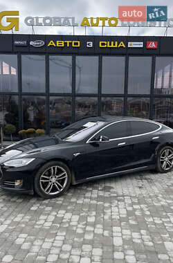 Ліфтбек Tesla Model S 2014 в Львові