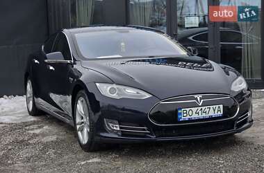 Лифтбек Tesla Model S 2014 в Тернополе