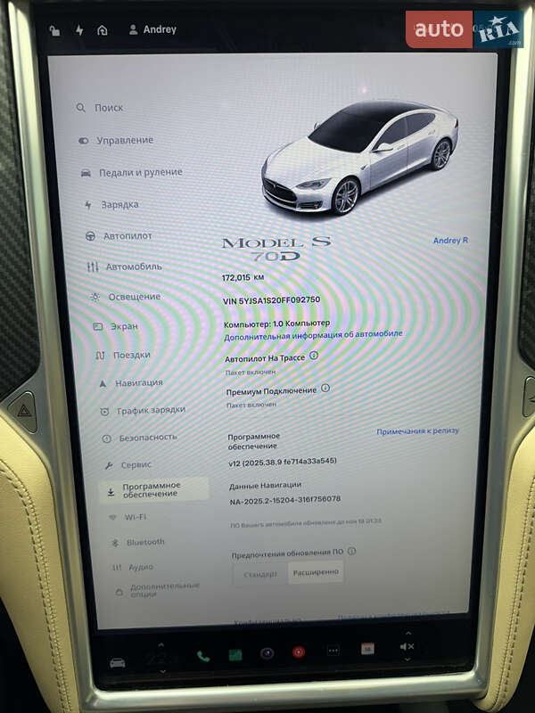 Лифтбек Tesla Model S 2015 в Киеве