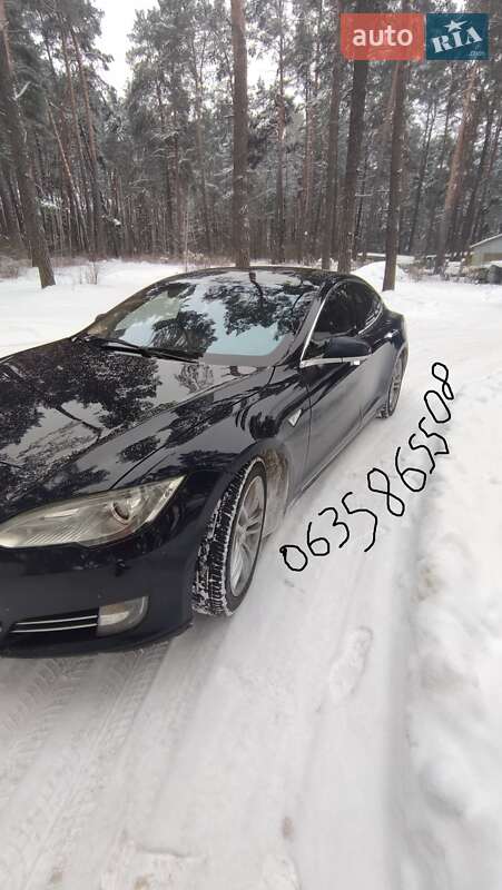 Ліфтбек Tesla Model S 2013 в Житомирі