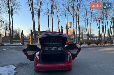 Лифтбек Tesla Model S 2015 в Стрые