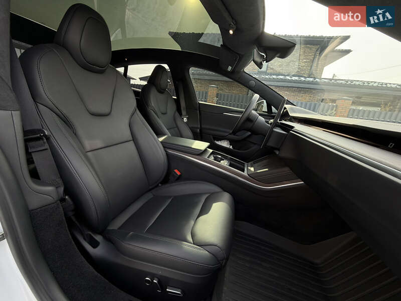 Ліфтбек Tesla Model S 2023 в Києві