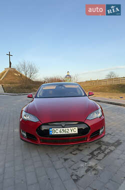 Лифтбек Tesla Model S 2014 в Львове