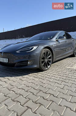 Ліфтбек Tesla Model S 2019 в Тернополі