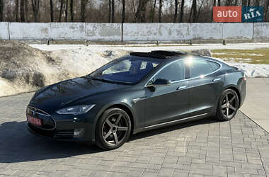 Лифтбек Tesla Model S 2013 в Луцке