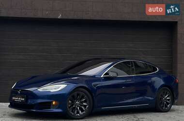 Лифтбек Tesla Model S 2017 в Николаеве