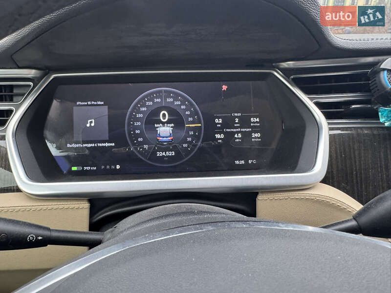 Ліфтбек Tesla Model S 2013 в Києві фото 5 Ліфтбек Tesla Model S 2013 в Києві