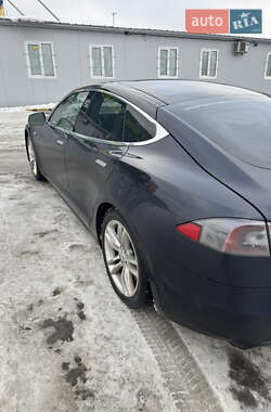Лифтбек Tesla Model S 2013 в Киеве