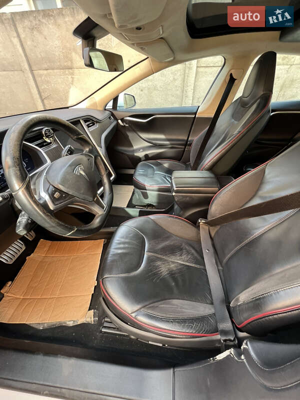 Лифтбек Tesla Model S 2013 в Белой Церкви фото 19 Лифтбек Tesla Model S 2013 в Белой Церкви