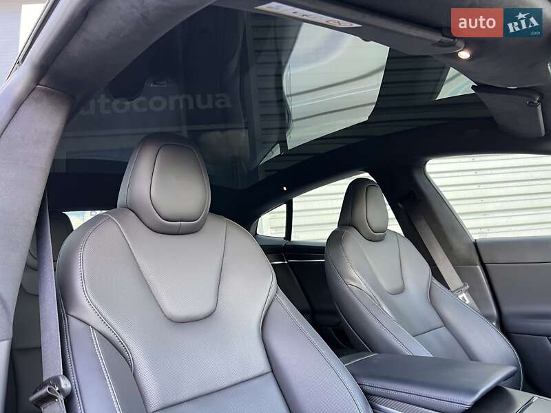 Ліфтбек Tesla Model S 2022 в Києві