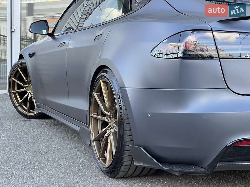 Ліфтбек Tesla Model S 2022 в Києві