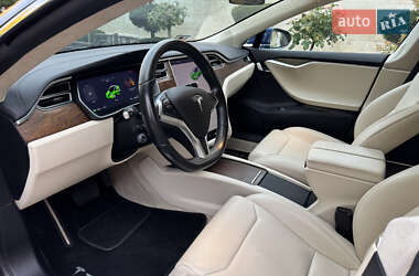 Ліфтбек Tesla Model S 2017 в Одесі