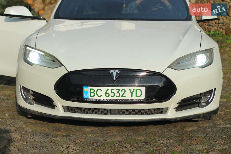 Tesla Model S 2014 Tesla Model S 2014