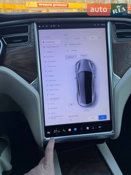 Ліфтбек Tesla Model S 2017 в Тернополі