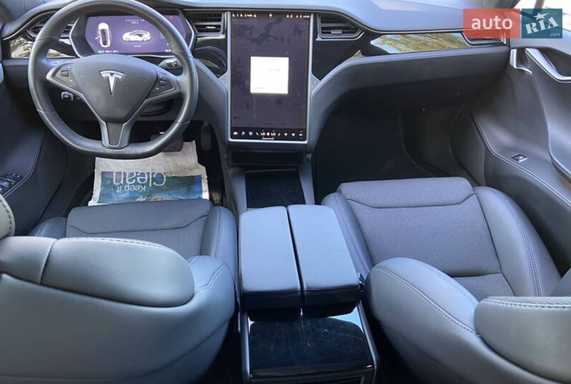 Ліфтбек Tesla Model S 2018 в Хмельницькому фото 6 Ліфтбек Tesla Model S 2018 в Хмельницькому