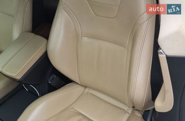 Лифтбек Tesla Model S 2016 в Киеве