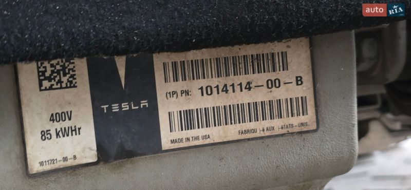 Лифтбек Tesla Model S 2013 в Запорожье