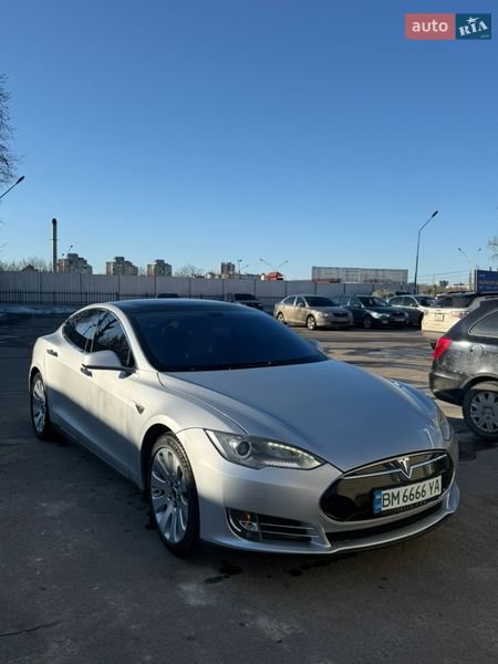 Лифтбек Tesla Model S 2013 в Сумах фото 5 Лифтбек Tesla Model S 2013 в Сумах