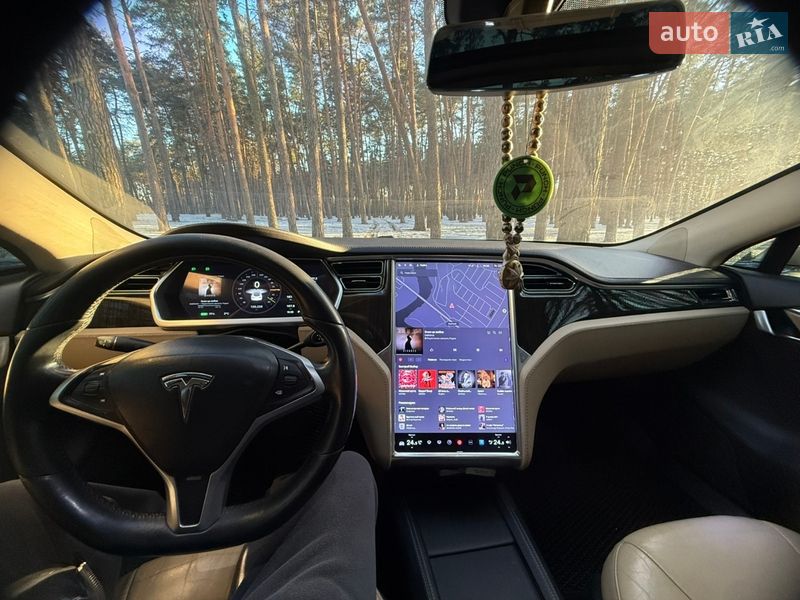 Лифтбек Tesla Model S 2013 в Сумах фото 14 Лифтбек Tesla Model S 2013 в Сумах
