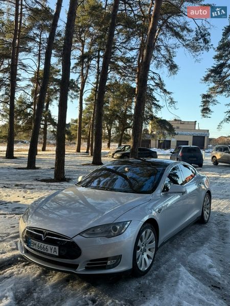 Лифтбек Tesla Model S 2013 в Сумах фото 20 Лифтбек Tesla Model S 2013 в Сумах