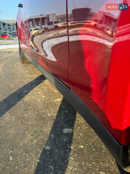 Ліфтбек Tesla Model S 2014 в Черкасах фото 19 Ліфтбек Tesla Model S 2014 в Черкасах