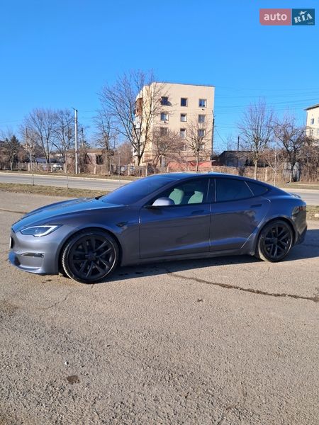 Лифтбек Tesla Model S 2021 в Коломые
