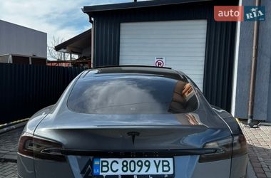Ліфтбек Tesla Model S 2013 в Львові