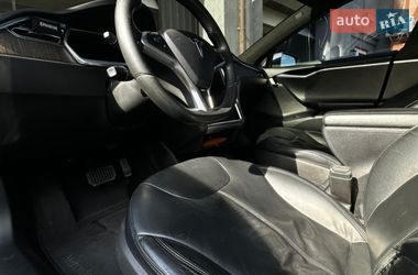 Ліфтбек Tesla Model S 2013 в Львові