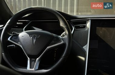 Ліфтбек Tesla Model S 2013 в Львові